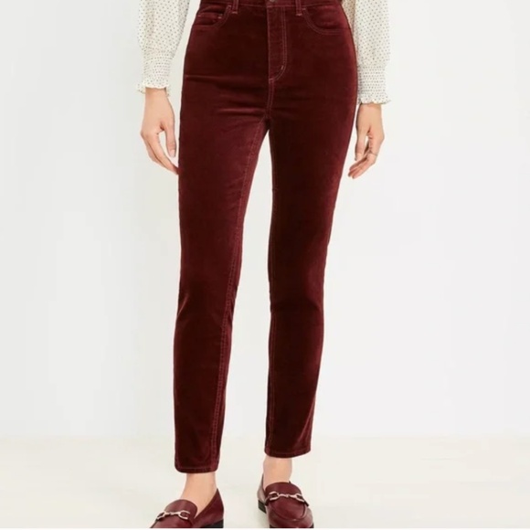 Ann Taylor Maroon Curvy Skinny Velvet Jeans - Picture 1 of 11
